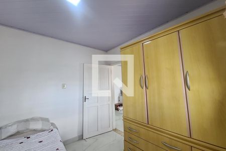 Casa à venda com 150m², 4 quartos e 3 vagas Casa à venda com 150m², 4 quartos e 3 vagasQuarto 2 - CASA 1