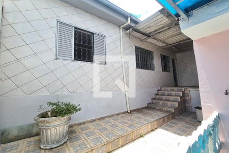 Casa à venda com 150m², 4 quartos e 3 vagas Casa à venda com 150m², 4 quartos e 3 vagasÁrea de Serviço - CASA 2
