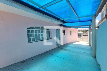 Casa à venda com 150m², 4 quartos e 3 vagas Casa à venda com 150m², 4 quartos e 3 vagasÁrea de Serviço - CASA 1