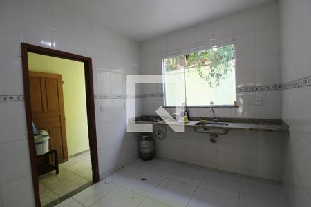Casa à venda com 130m², 3 quartos e 2 vagasCozinha