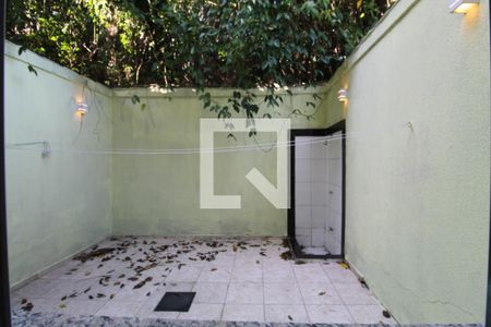 Casa à venda com 130m², 3 quartos e 2 vagasCozinha - Vista