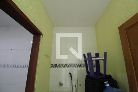 Casa à venda com 130m², 3 quartos e 2 vagasÁrea de serviço