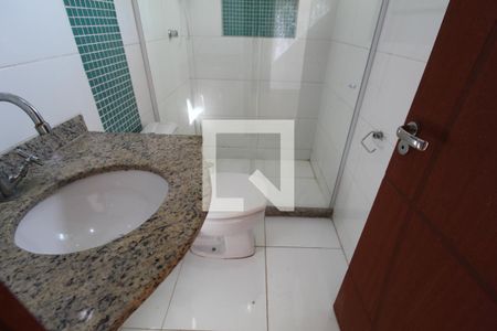 Casa à venda com 130m², 3 quartos e 2 vagasBanheiro da suíte