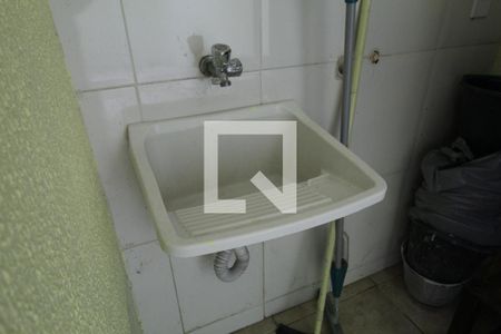 Casa à venda com 130m², 3 quartos e 2 vagasÁrea de serviço