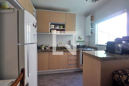Apartamento à venda com 100m², 2 quartos e 2 vagasCozinha
