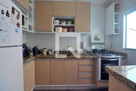 Apartamento à venda com 100m², 2 quartos e 2 vagasCozinha