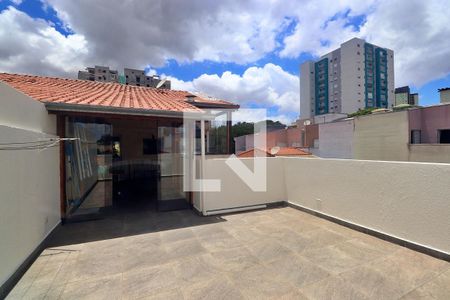 Apartamento à venda com 100m², 2 quartos e 2 vagasCobertura