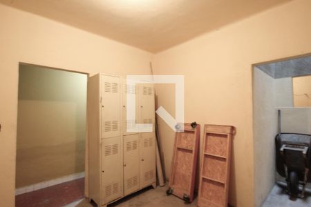 Casa para alugar com 298m², 5 quartos e 5 vagas Casa para alugar com 298m², 5 quartos e 5 vagasQuarto de Serviço