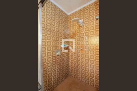 Casa para alugar com 298m², 5 quartos e 5 vagas Casa para alugar com 298m², 5 quartos e 5 vagasBanheiro 1