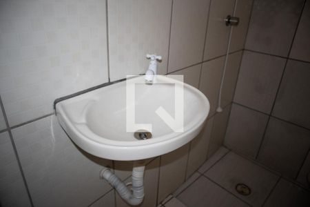 Casa à venda com 330m², 3 quartos e 1 vagaBanheiro 2