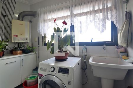 Apartamento à venda com 143m², 3 quartos e 2 vagasÁrea de Serviço