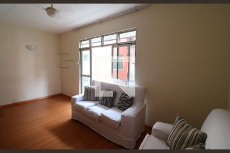 Sala de apartamento para alugar com 3 quartos, 65m² em Jardim Guanabara, Rio de Janeiro