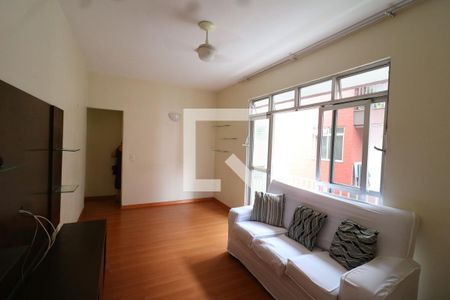 Sala de apartamento para alugar com 3 quartos, 65m² em Jardim Guanabara, Rio de Janeiro