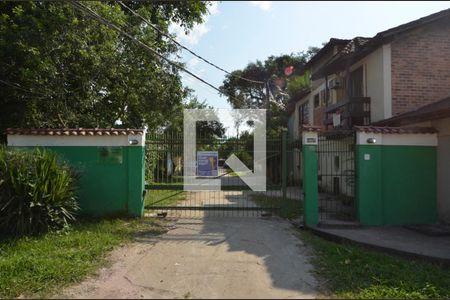 Casa de condomínio à venda com 80m², 2 quartos e 1 vaga Casa de condomínio à venda com 80m², 2 quartos e 1 vagaFachada e portaria