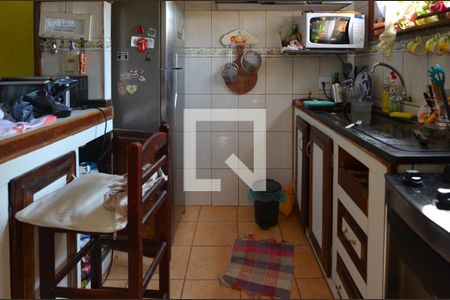 Casa de condomínio à venda com 80m², 2 quartos e 1 vaga Casa de condomínio à venda com 80m², 2 quartos e 1 vagaCozinha