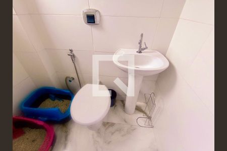 Apartamento à venda com 75m², 3 quartos e 1 vaga Apartamento à venda com 75m², 3 quartos e 1 vagaBanheiro serviço