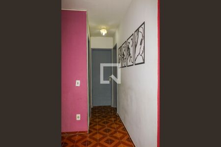 Corredor de apartamento para alugar com 2 quartos, 70m² em Lins de Vasconcelos, Rio de Janeiro