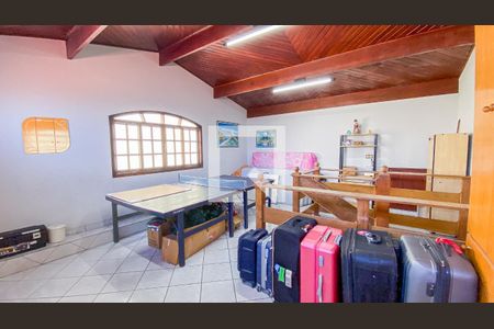 Casa à venda com 280m², 4 quartos e 4 vagasSótão