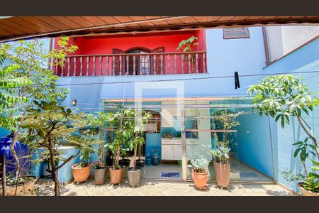 Casa à venda com 280m², 4 quartos e 4 vagasÁrea de Serviço - Churrasqueira - Quintal