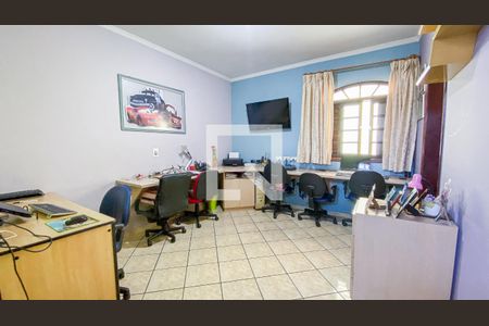 Casa à venda com 280m², 4 quartos e 4 vagasSuite 2