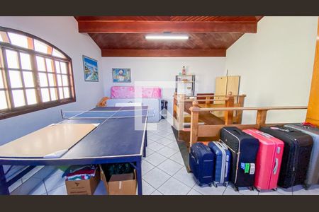 Casa à venda com 280m², 4 quartos e 4 vagasSótão