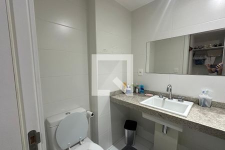 Apartamento à venda com 88m², 2 quartos e 1 vaga Apartamento à venda com 88m², 2 quartos e 1 vagaBanheiro