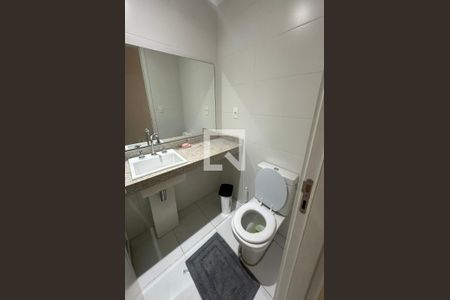 Apartamento à venda com 88m², 2 quartos e 1 vaga Apartamento à venda com 88m², 2 quartos e 1 vagaBanheiro