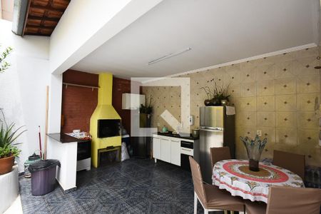 Casa à venda com 330m², 3 quartos e 10 vagas Casa à venda com 330m², 3 quartos e 10 vagasChurrasqueira