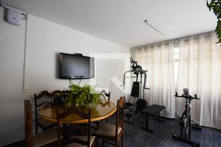 Casa à venda com 330m², 3 quartos e 10 vagas Casa à venda com 330m², 3 quartos e 10 vagasAcademia