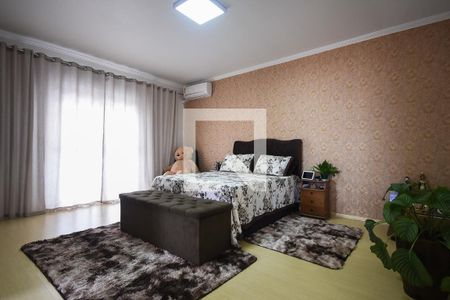 Casa à venda com 330m², 3 quartos e 10 vagas Casa à venda com 330m², 3 quartos e 10 vagasSuíte 3