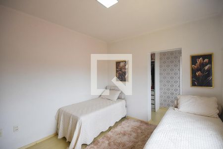 Casa à venda com 330m², 3 quartos e 10 vagas Casa à venda com 330m², 3 quartos e 10 vagasSuíte 1