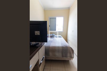 Casa de condomínio à venda com 212m², 3 quartos e 2 vagasQuarto 2  