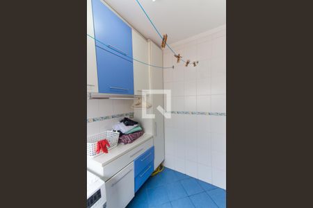 Casa de condomínio à venda com 212m², 3 quartos e 2 vagasÁrea de Serviço