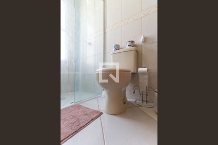 Casa de condomínio à venda com 212m², 3 quartos e 2 vagasBanheiro da Suíte