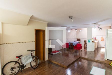 Casa de condomínio à venda com 212m², 3 quartos e 2 vagasGaragem