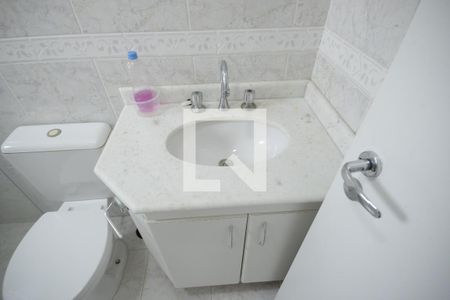 Casa à venda com 195m², 4 quartos e 5 vagasSuíte 2