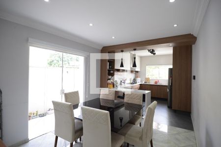 Casa à venda com 195m², 4 quartos e 5 vagasCozinha