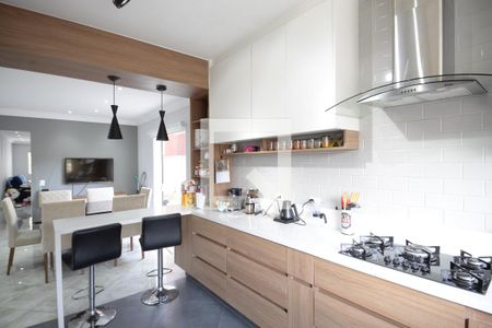 Casa à venda com 195m², 4 quartos e 5 vagasCozinha