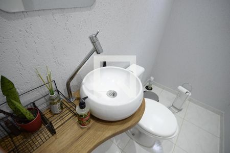 Casa à venda com 195m², 4 quartos e 5 vagasLavabo