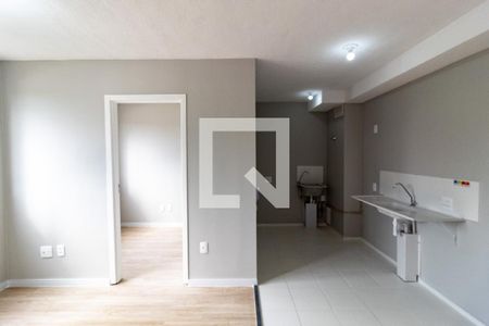 Sala  de apartamento à venda com 2 quartos, 35m² em Jardim Promissão, São Paulo