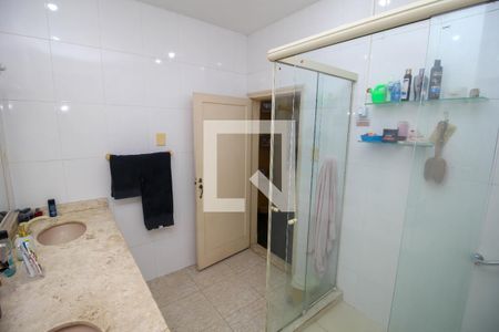 Apartamento à venda com 525m², 5 quartos e 1 vagaBanheiro da Suíte 1