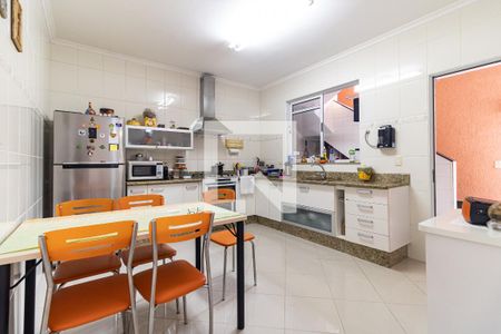 Casa à venda com 300m², 4 quartos e 3 vagas Casa à venda com 300m², 4 quartos e 3 vagasCozinha da Casa 1