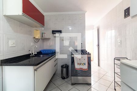 Casa à venda com 300m², 4 quartos e 3 vagas Casa à venda com 300m², 4 quartos e 3 vagasCozinha da Casa 2