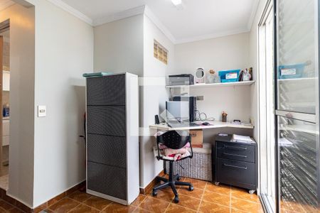 Casa à venda com 300m², 4 quartos e 3 vagas Casa à venda com 300m², 4 quartos e 3 vagasSala Íntima da Casa 2