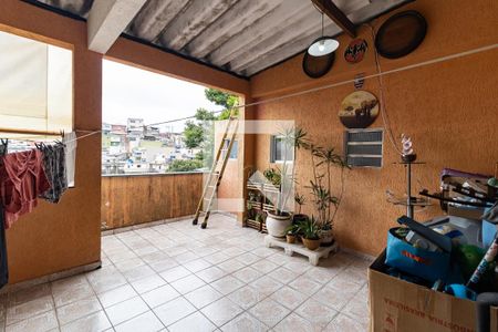 Casa à venda com 300m², 4 quartos e 3 vagas Casa à venda com 300m², 4 quartos e 3 vagasÁrea de Lazer - Salão