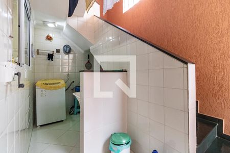 Casa à venda com 300m², 4 quartos e 3 vagas Casa à venda com 300m², 4 quartos e 3 vagasLavanderia da Casa 1