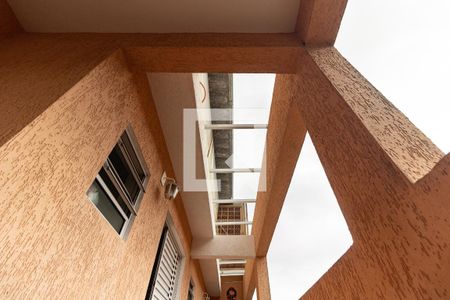 Casa à venda com 300m², 4 quartos e 3 vagas Casa à venda com 300m², 4 quartos e 3 vagasCorredor Lateral