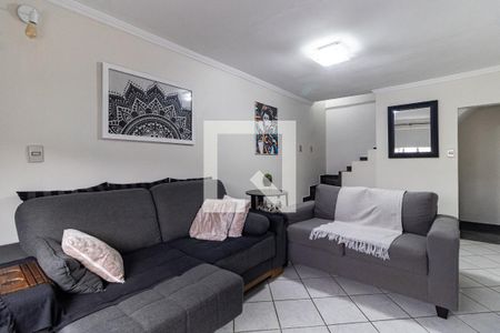 Casa à venda com 300m², 4 quartos e 3 vagas Casa à venda com 300m², 4 quartos e 3 vagasSala da Casa 2