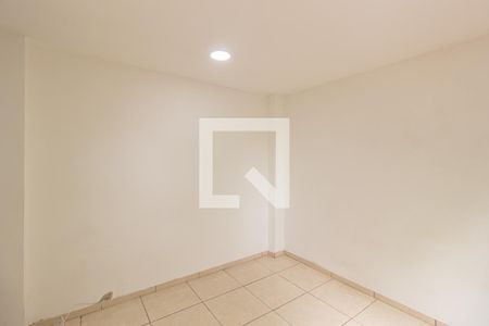 Quarto de casa para alugar com 1 quarto, 47m² em Campo Grande, Rio de Janeiro
