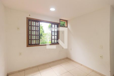 Quarto de casa para alugar com 1 quarto, 47m² em Campo Grande, Rio de Janeiro
